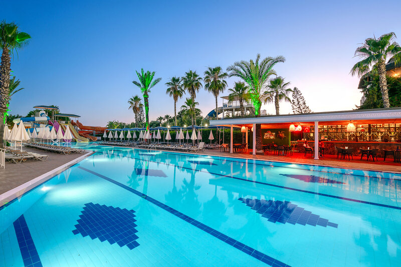 Caretta Beach Hotel 4