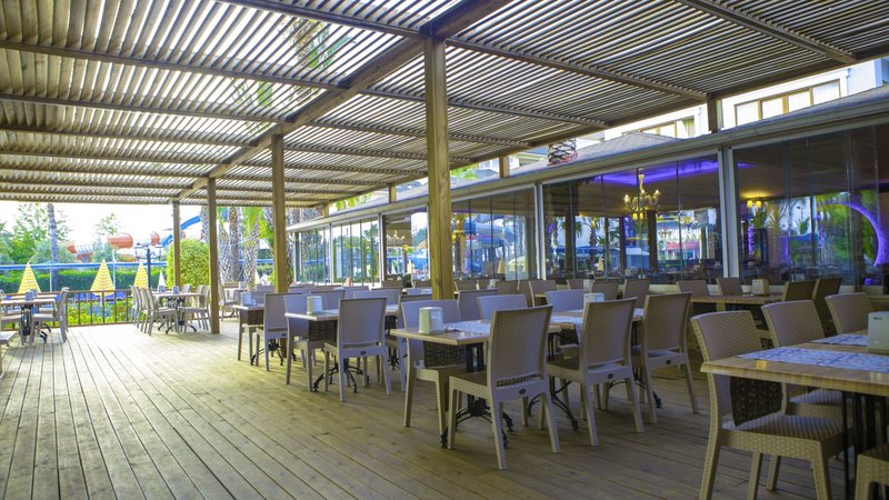 Caretta Beach Hotel 7
