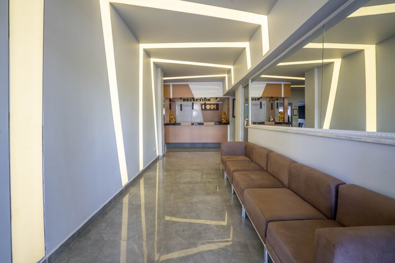 Aslan Corner Hotel 4