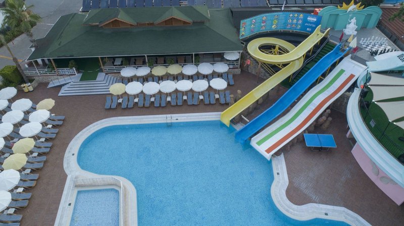 Beach Club Doganay 4