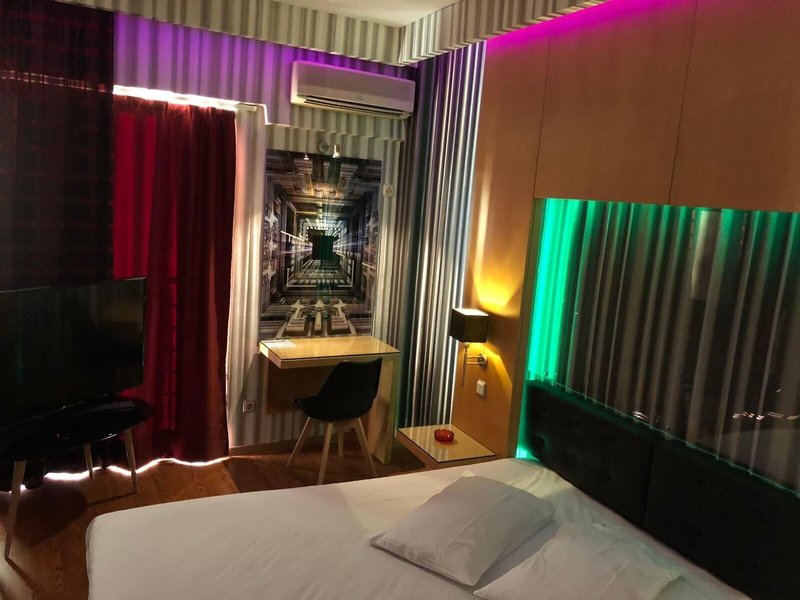 Olympic Hotel 9