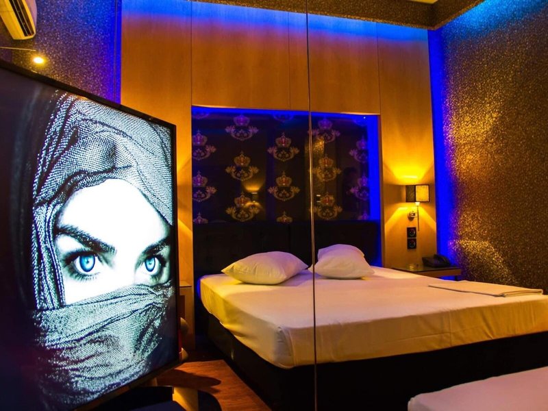 Olympic Hotel 15