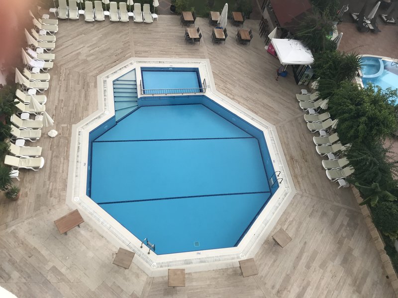 Elysee Beach Hotel 7