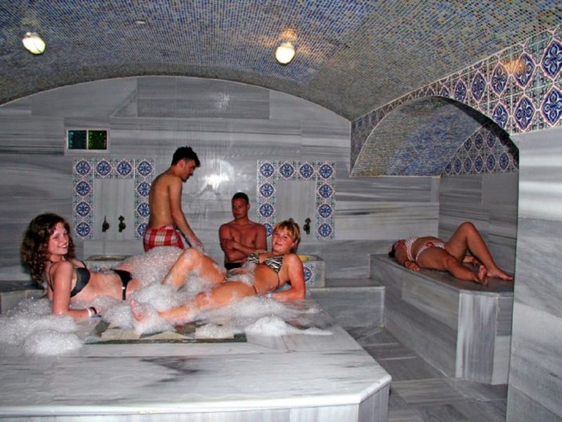 Elysee Beach Hotel 10