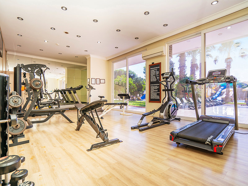 Gardenia Beach Hotel 13