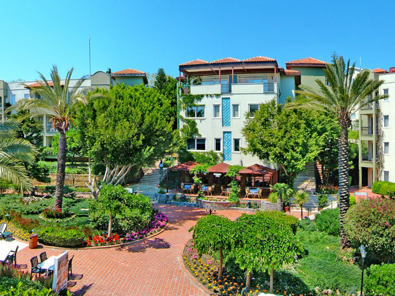 Gardenia Beach Hotel 7