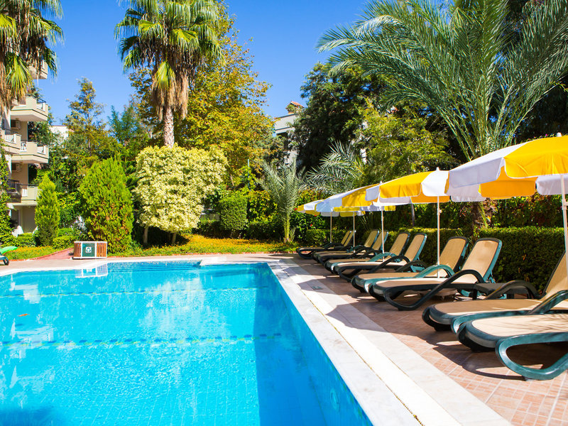 Gardenia Beach Hotel 30