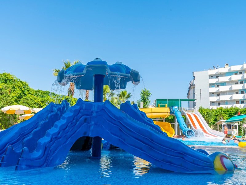 Gardenia Beach Hotel 34