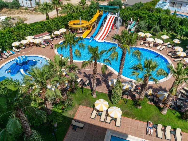 Gardenia Beach Hotel 39