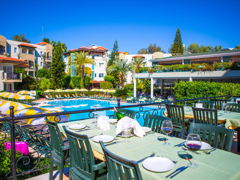 Gardenia Beach Hotel 42