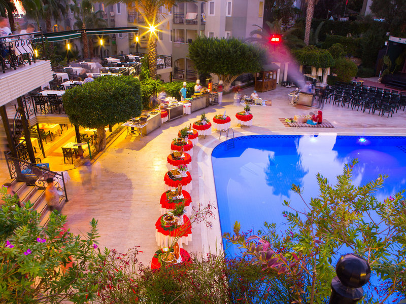 Gardenia Beach Hotel 43