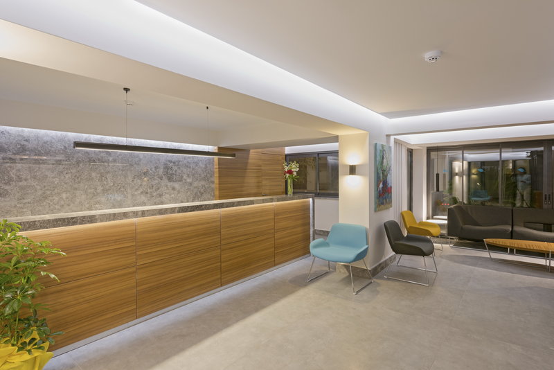 Floria Beach Hotel 7