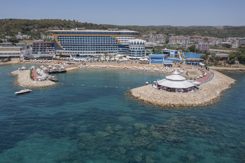 Granada Luxury Resort 8