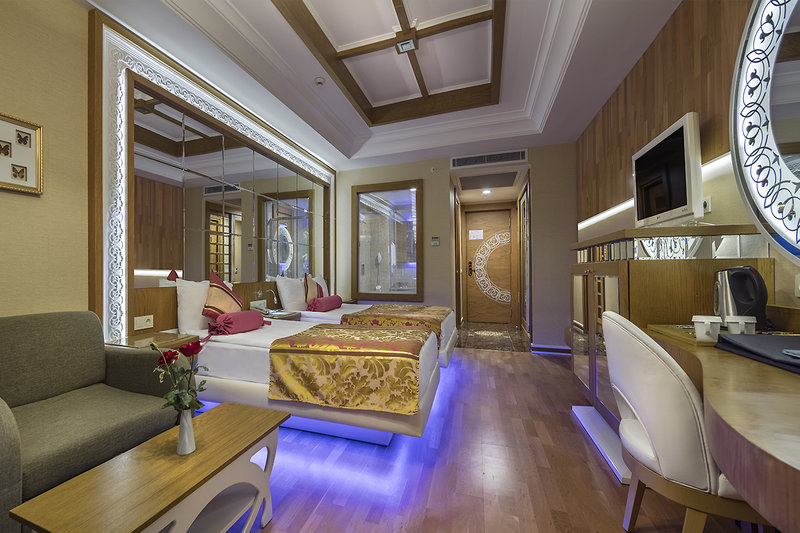 Granada Luxury Resort 20