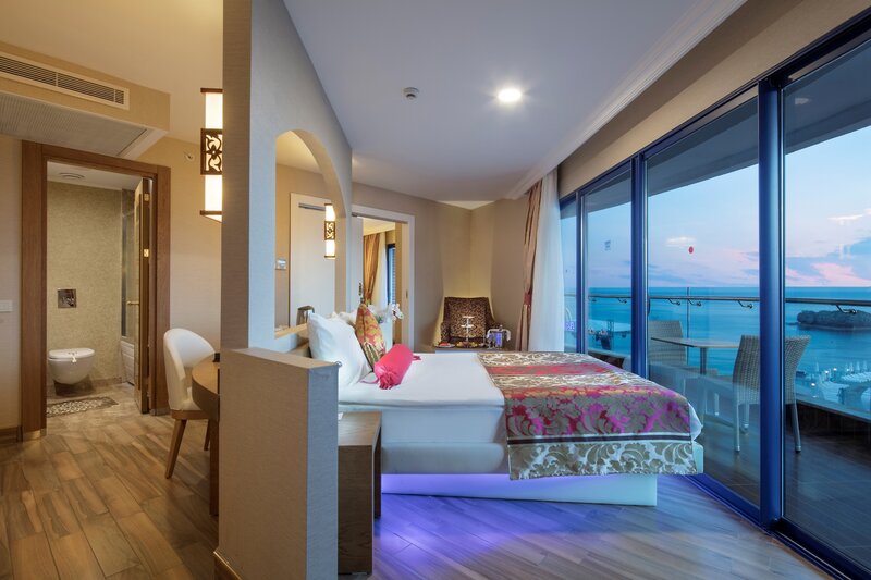 Granada Luxury Resort 23