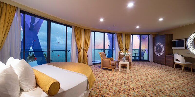 Granada Luxury Resort 247