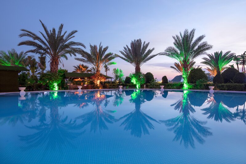 Granada Luxury Resort 6