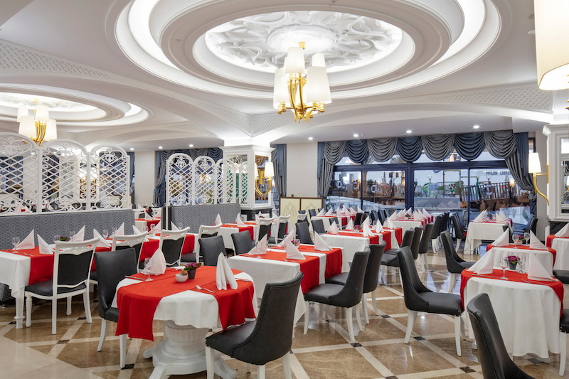 Granada Luxury Resort 247