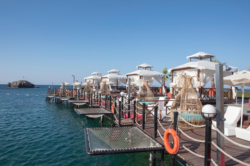 Granada Luxury Resort 12