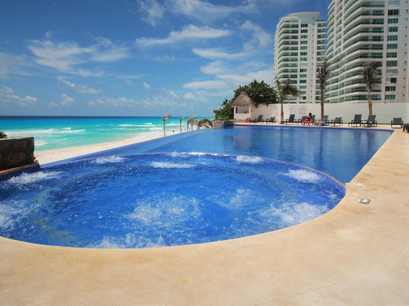 Ocean Dream Cancún by GuruHotel 5