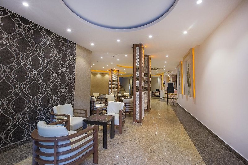 Kleopatra Ada Beach 5