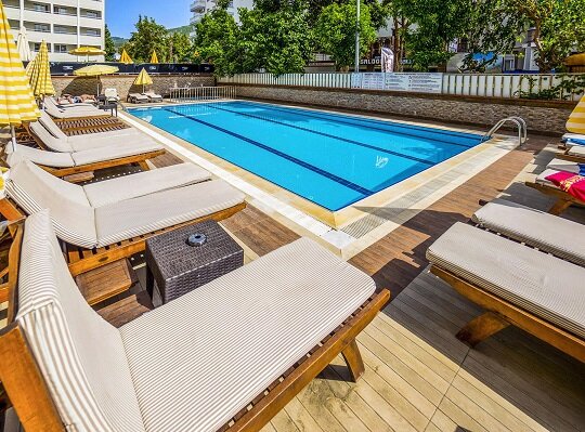 Kleopatra Ada Beach 11