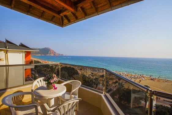 Kleopatra Ada Beach 14