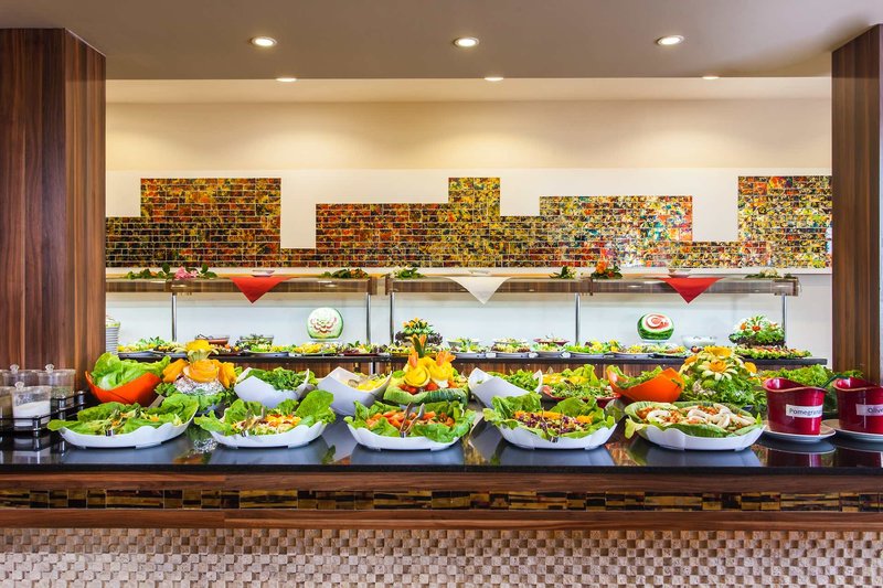 Kleopatra Ada Beach 12