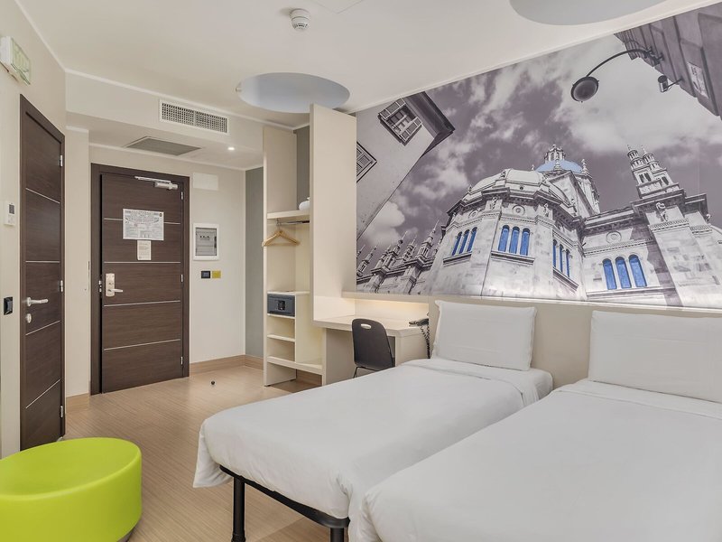 B&B Hotel Como 47 - Room Example