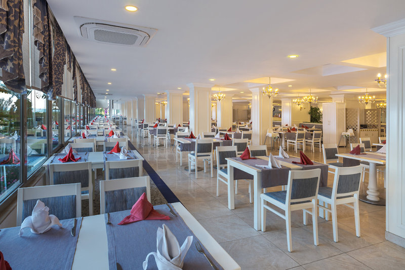 Adin Beach Hotel 8