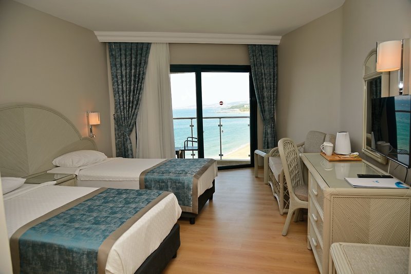 Aska Just In Beach 3