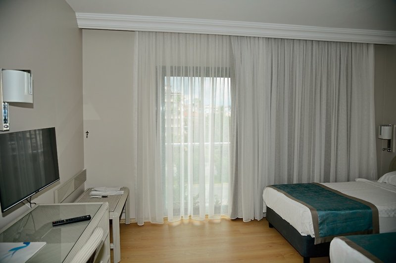 Aska Just In Beach 6