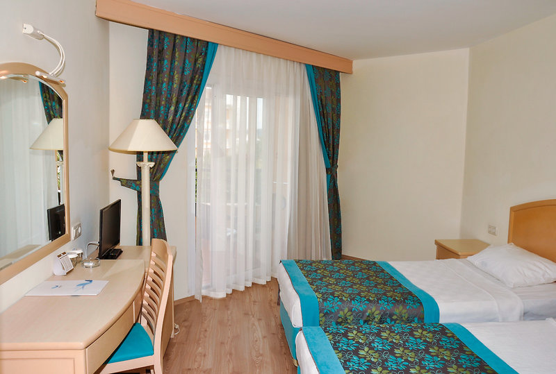 Aska Just In Beach 7