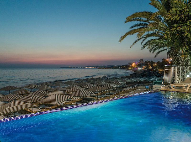 Aska Just In Beach 12