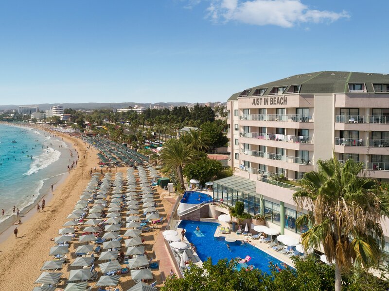 Aska Just in Beach 7