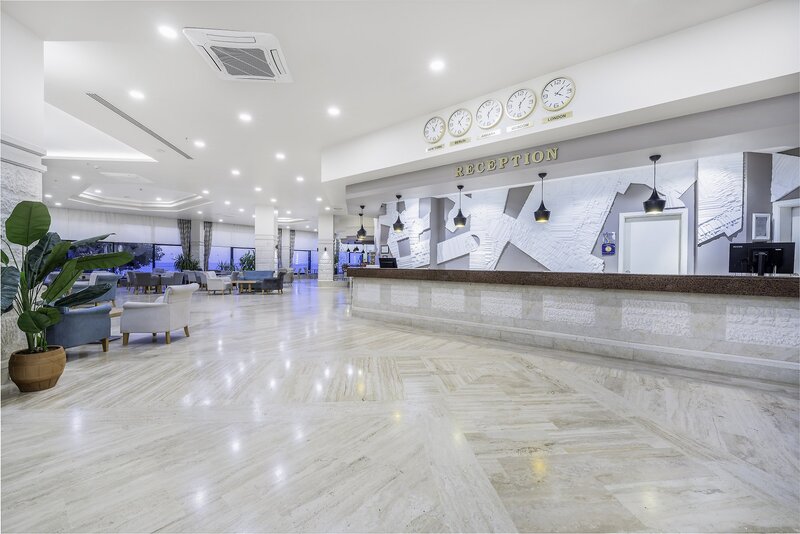 Aska Just in Beach 6