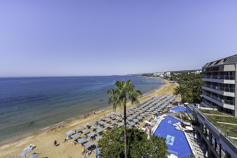 Aska Just in Beach 13