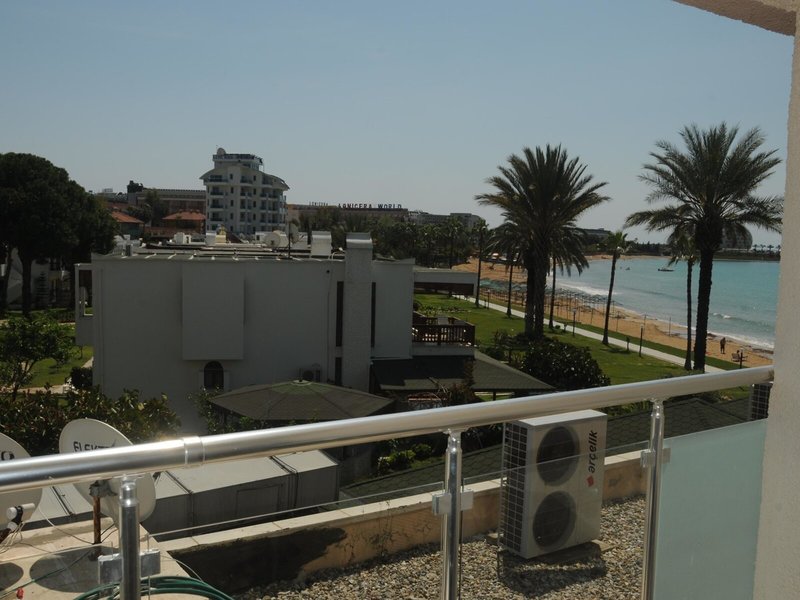 Aska Just in Beach 30