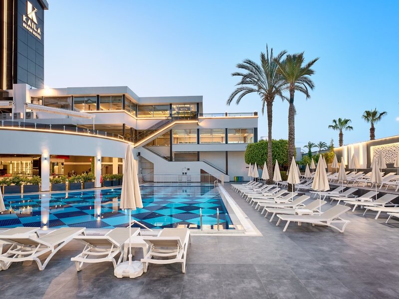 Kaila Beach Hotel 8