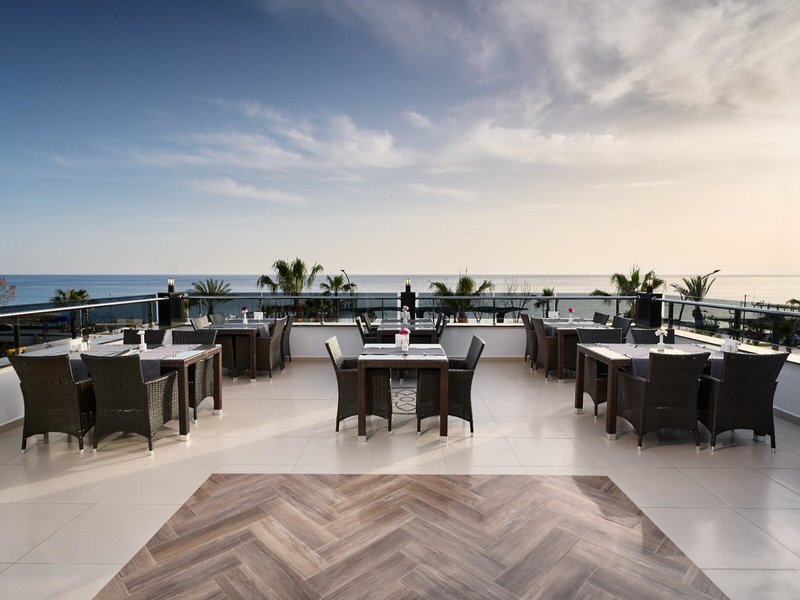 Kaila Beach Hotel 18