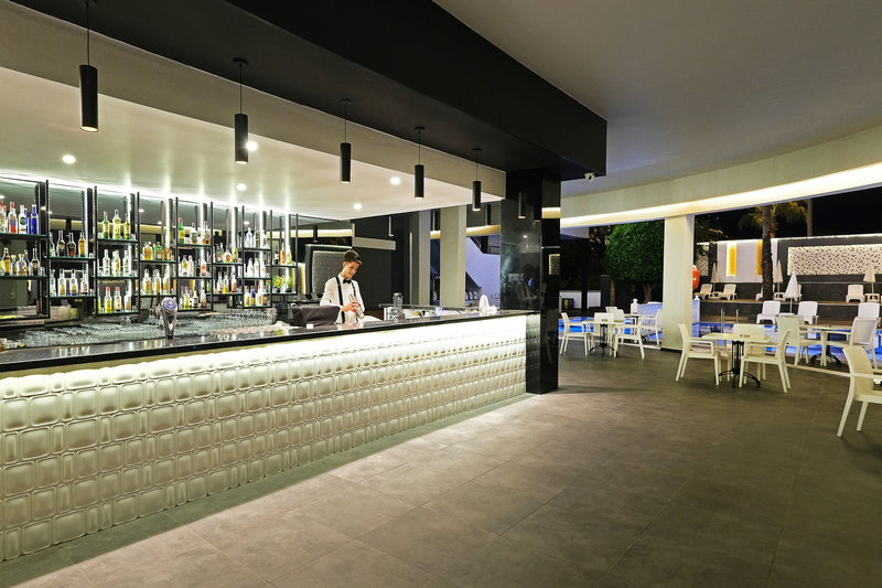 Kaila Beach Hotel 30