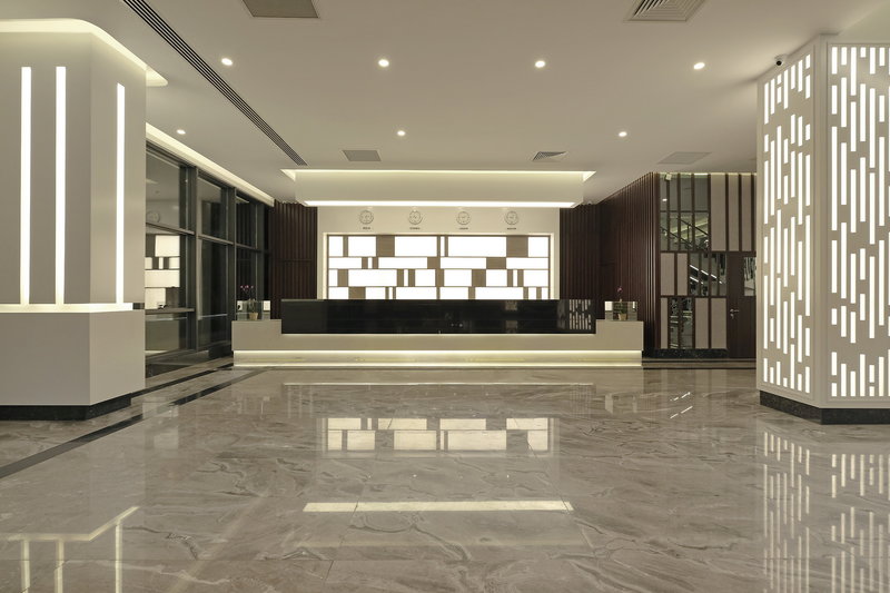 Kaila Beach Hotel 8