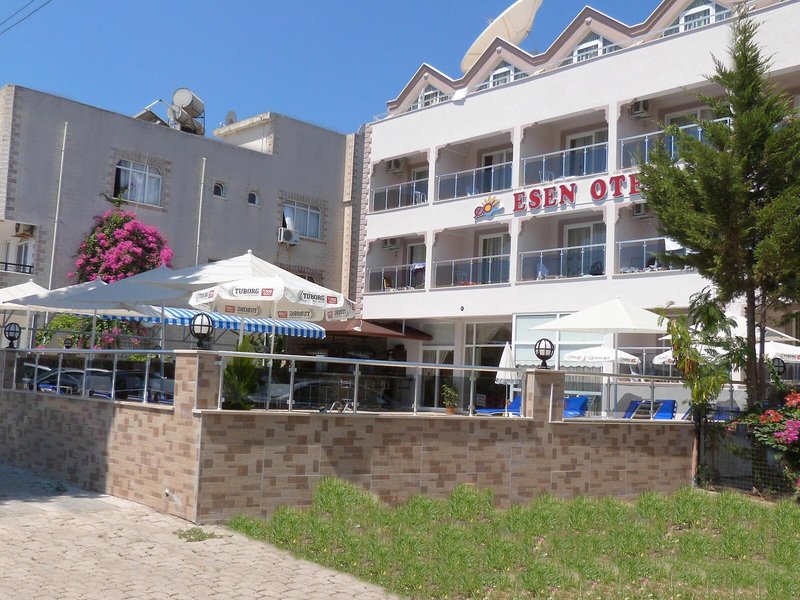 Moni Hotel 1