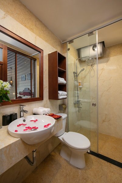 Vision Premier Hotel & Spa 38