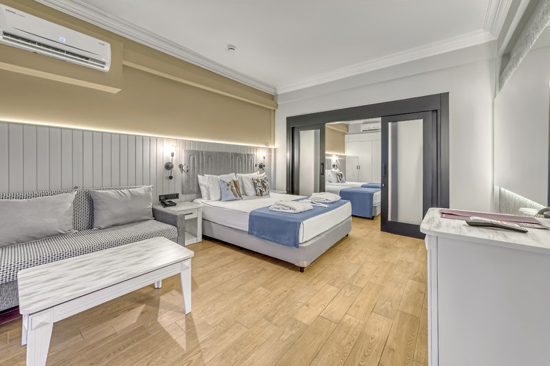Seven Seas Palmeras Bay 8