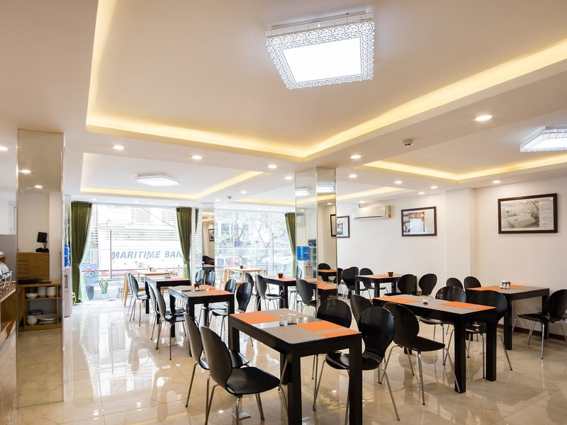 Thang Long Espana Hotel 12