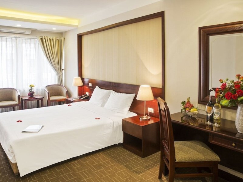 Thang Long Espana Hotel 20