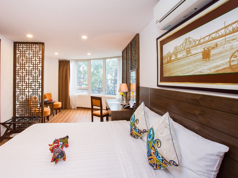 Thang Long Espana Hotel 24