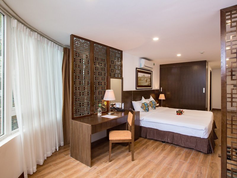 Thang Long Espana Hotel 25