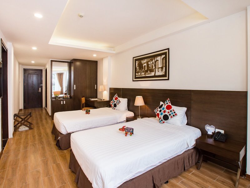 Thang Long Espana Hotel 31
